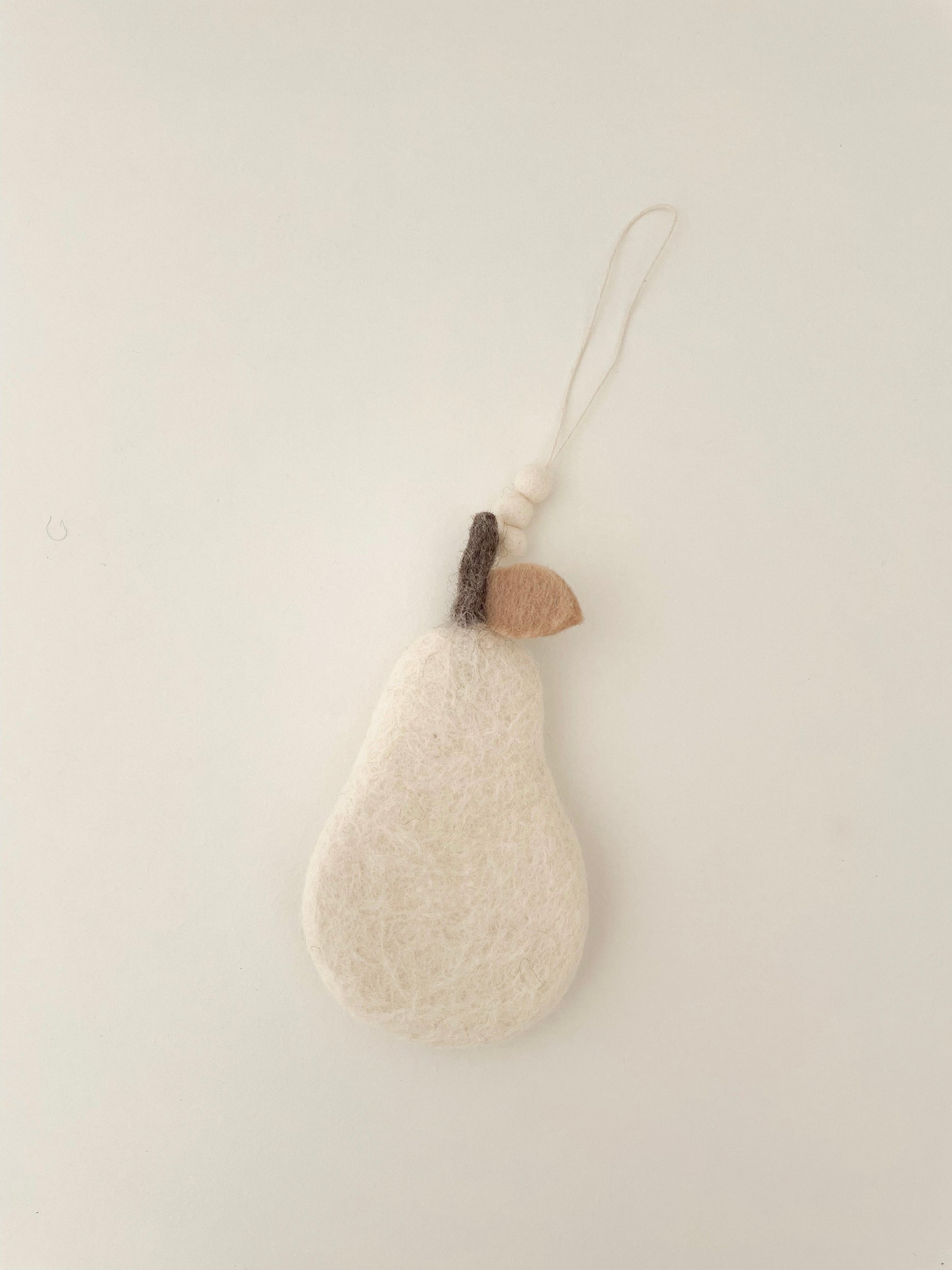 Suspension Poire en laine feutrée Bee Bohème